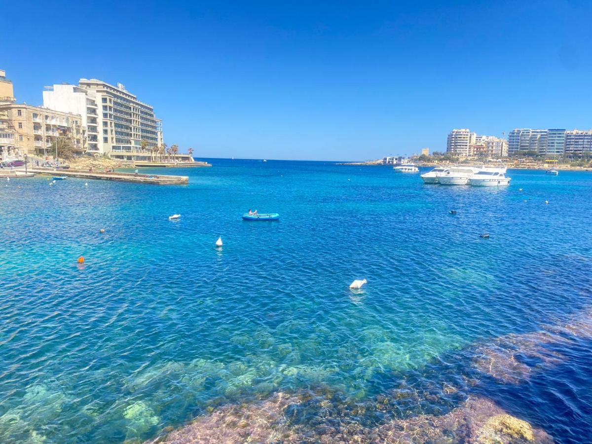 Kwatera prywatna F8 1 Seaview Room, Living And Bathroom Shared , Stjulians